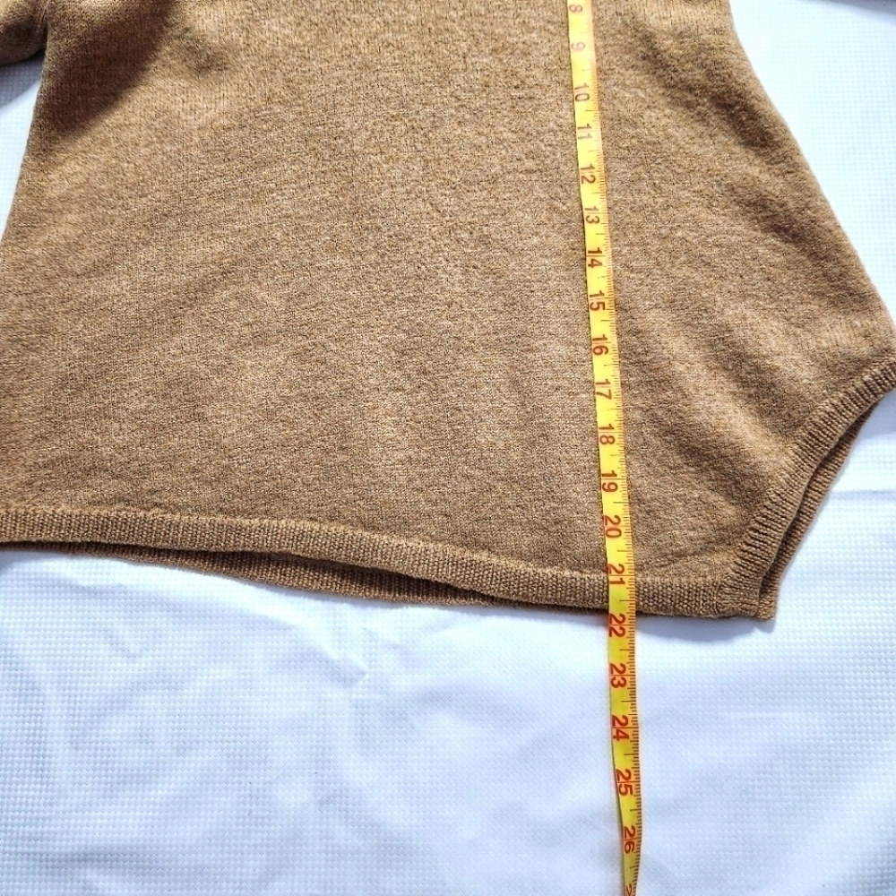 BCBG Maxazria 100% Merino Wool Turtleneck Sweater - Picture 3 of 6